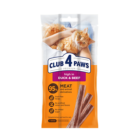 CLUB 4 PAWS Premium Meaty stick: High in duck and beef. Complementary pet food for cats (3 x 0,005 kg), 0,015 kg
